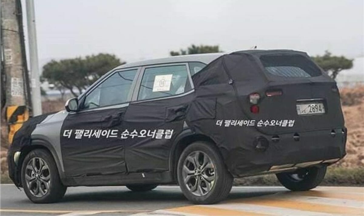 Kia Seltos facelift spied for the first time front