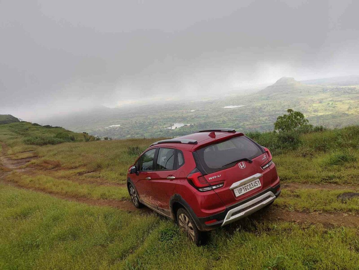 Exploring The Unexplored In 2WD Cars – Ft. Honda WR V (7)