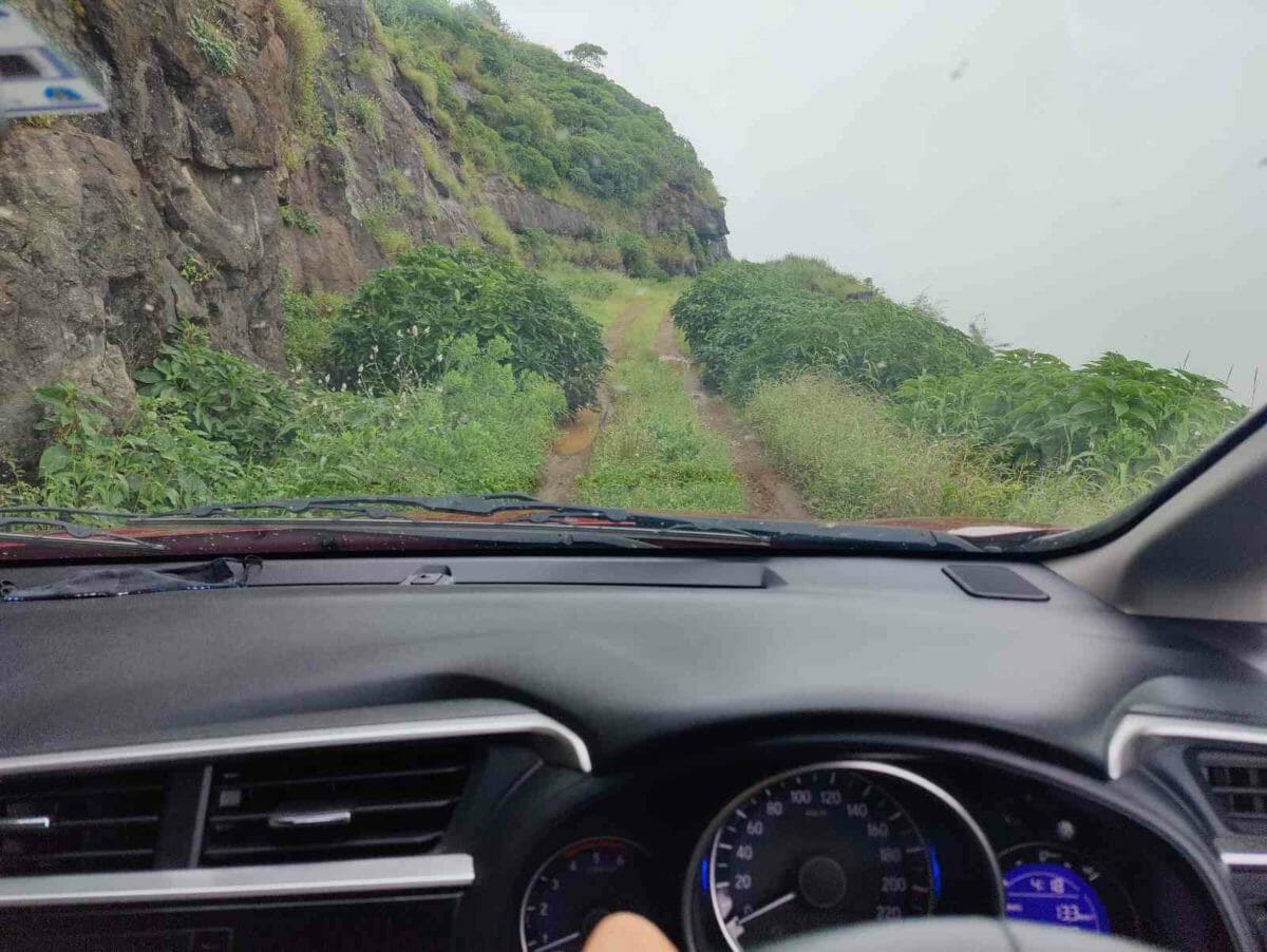Exploring The Unexplored In 2WD Cars – Ft. Honda WR V (8)