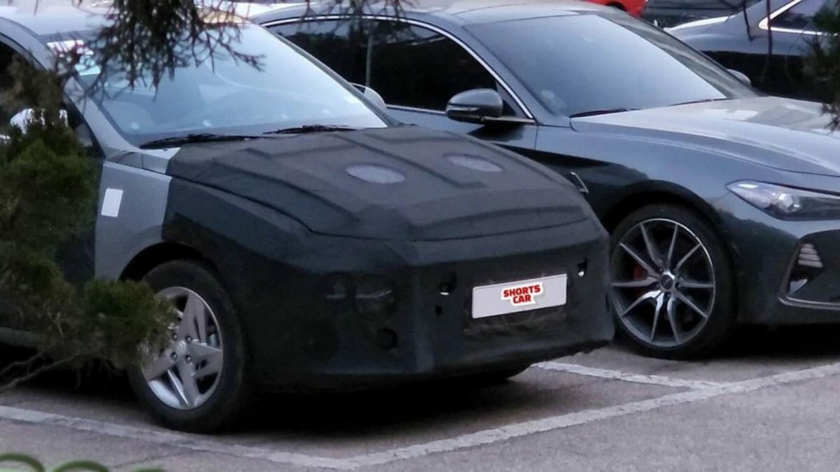Hyundai Verna Spotted in korea Front
