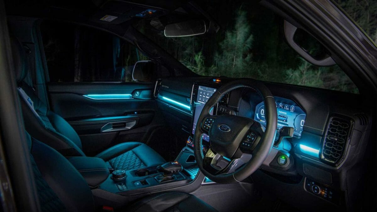 2023 ford everest platinum interior