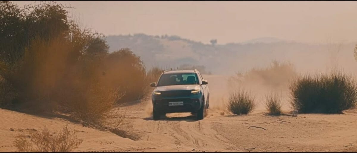 Jeep Compass Trailhawk Journey image