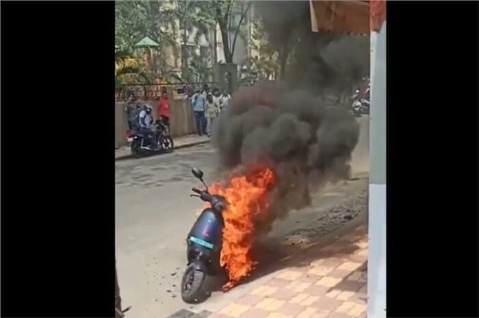 Ola S Scooter Catches Fire in Pune