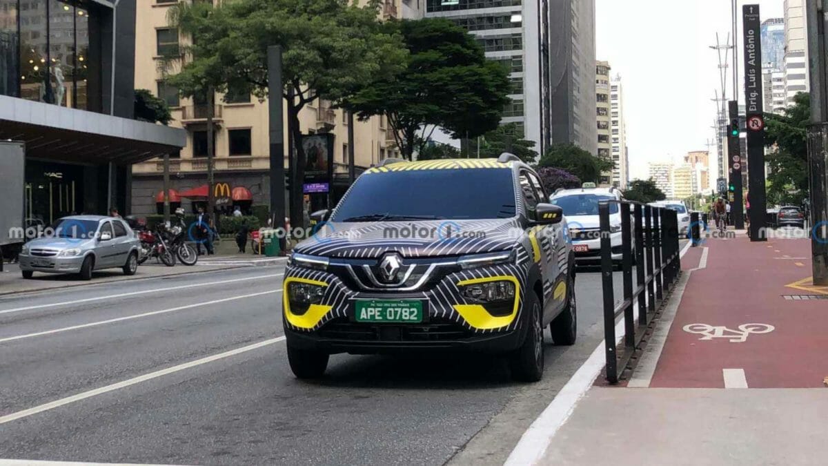 Renault Kwid E-Tech é visto no Brasil