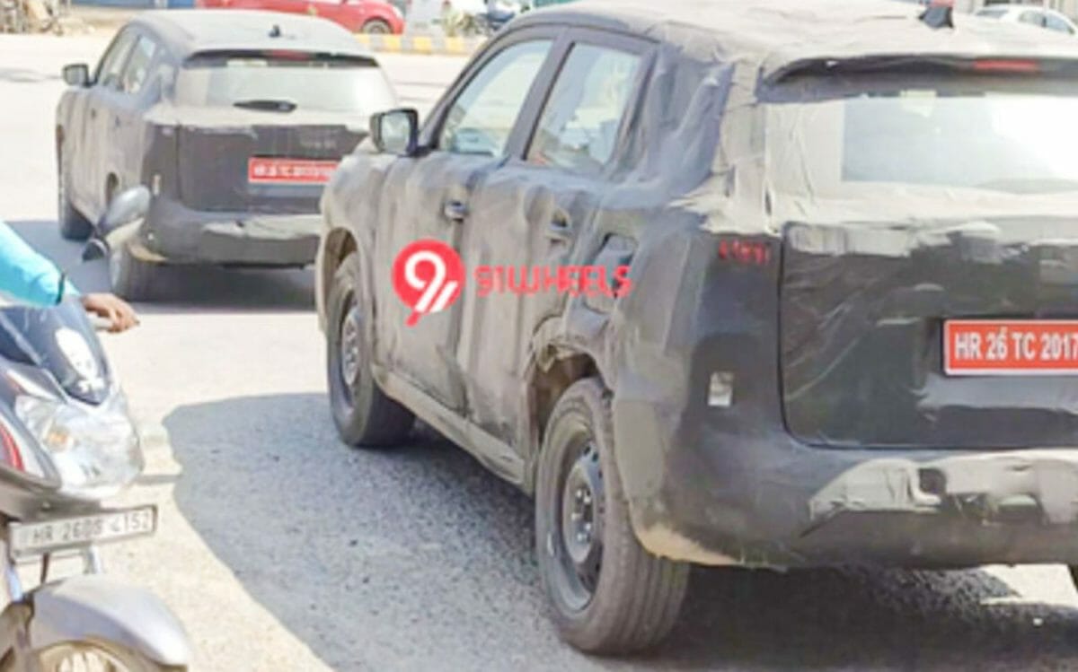 maruti toyota suv spied rear (1)