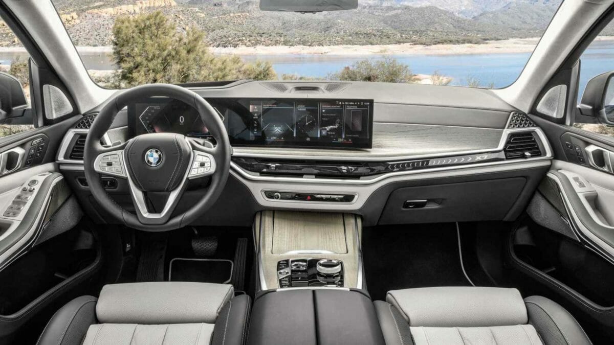 2023 bmw x7 facelift interior