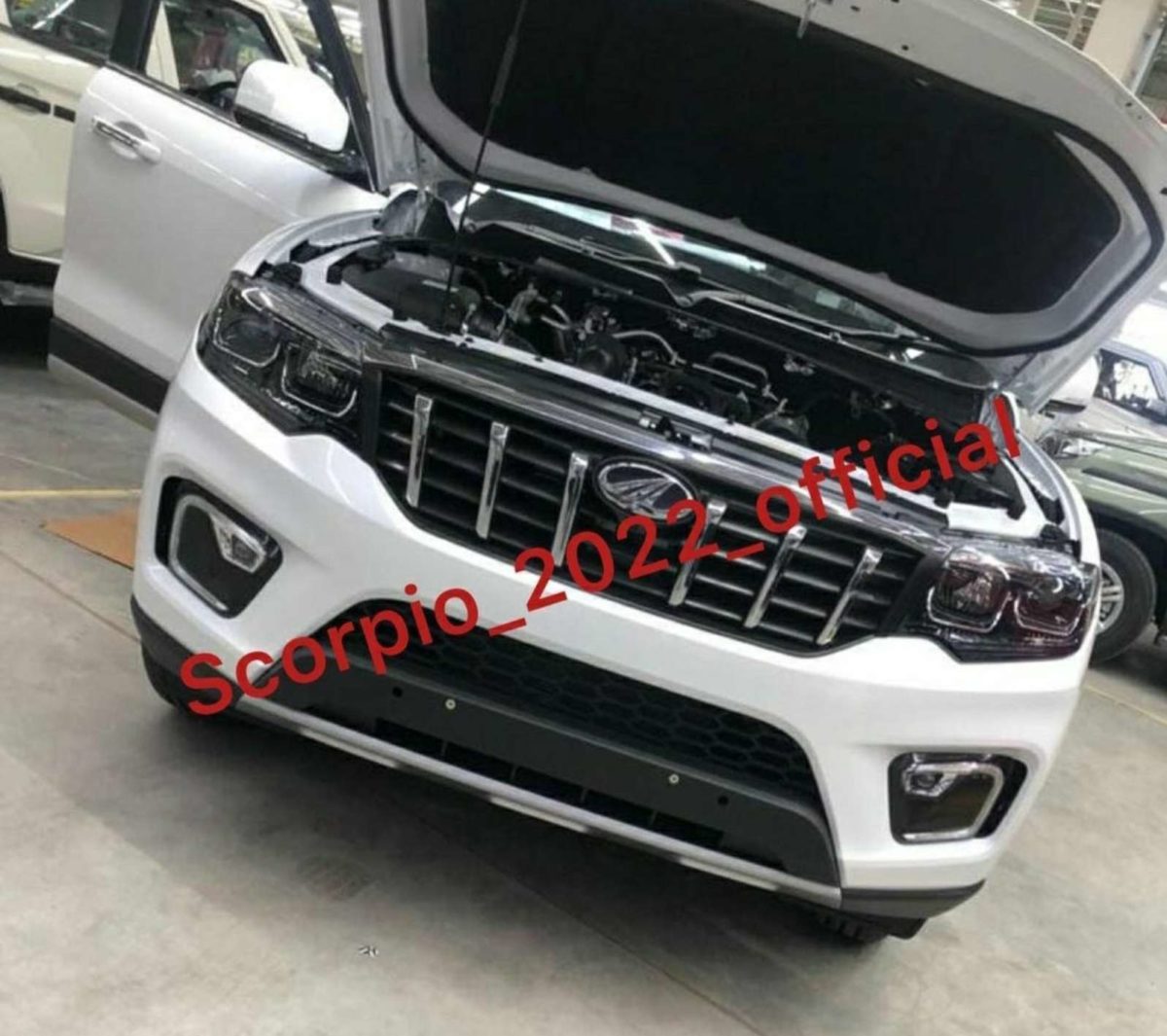 Mahindra Scorpio Leaked undisguised front hood open