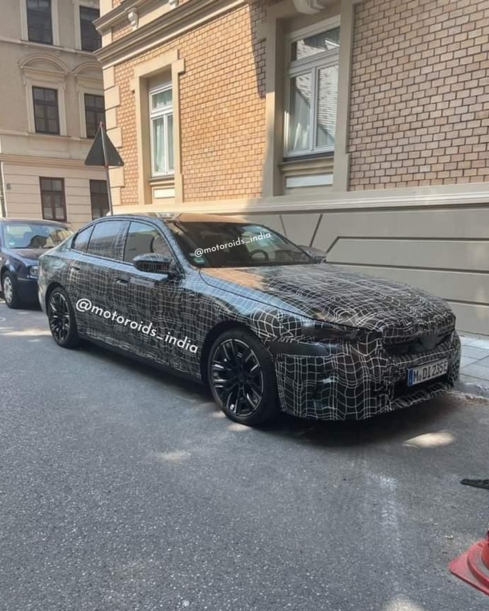 2023 BMW i5