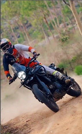 CS-Santosh-in-Royal-Enfield-Himalayan