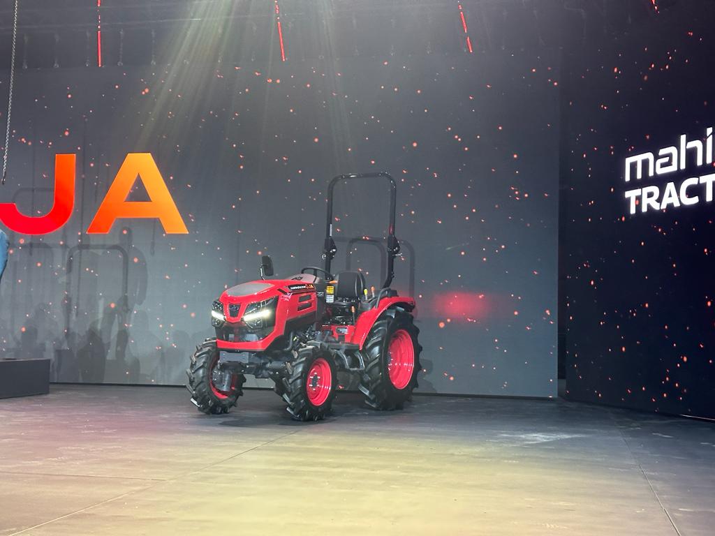 Mahindra-OJA-Tractors-03