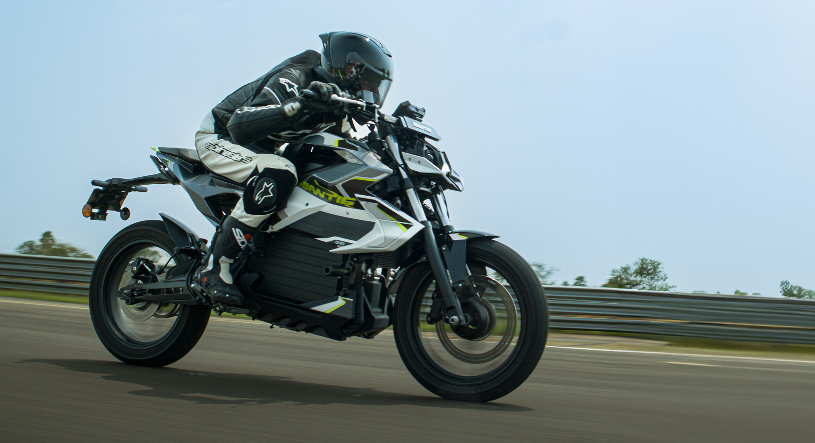 Orxata Rover Orxa Mantis Launched At 3.6 Lacs, Range Of 221km | Motoroids