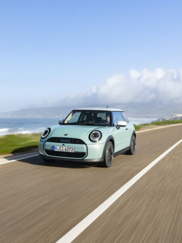 P90542426_highRes_mini-cooper-s-04-202