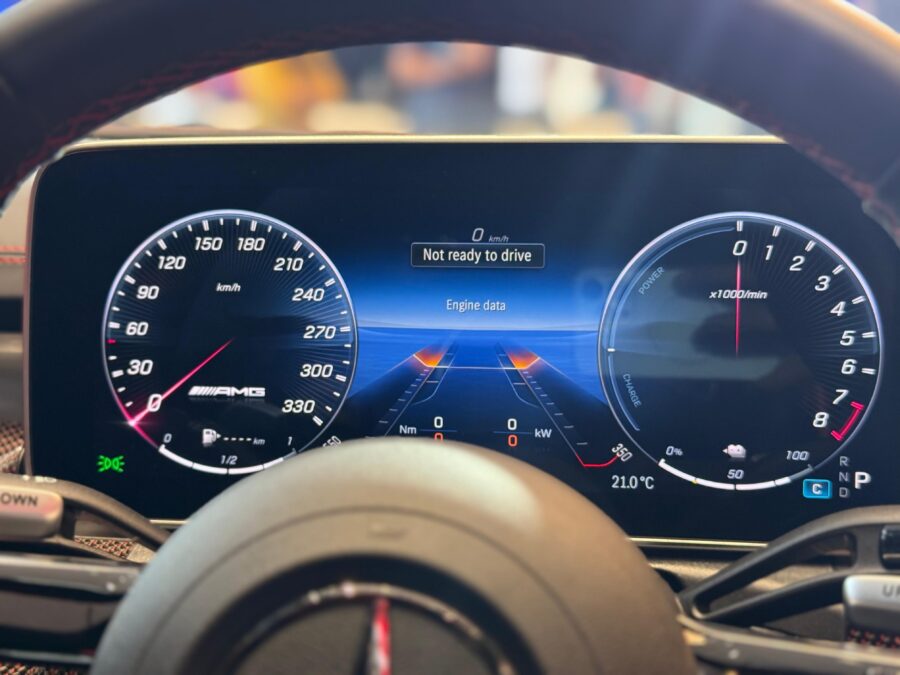 Mercedes-AMG launches C 63 S E